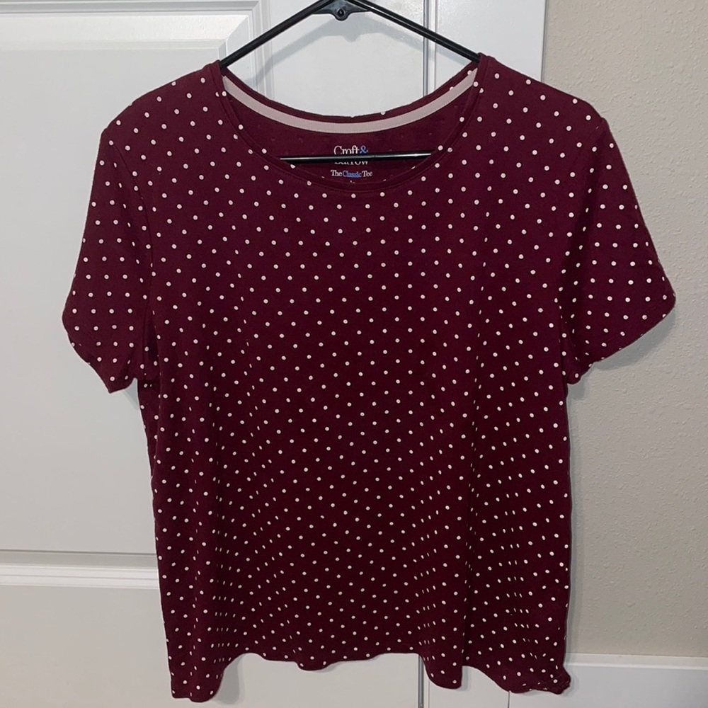 ‼️ Bundle 3/$20 - Croft & Barrow Women’s The Classic Polka Dot Tee